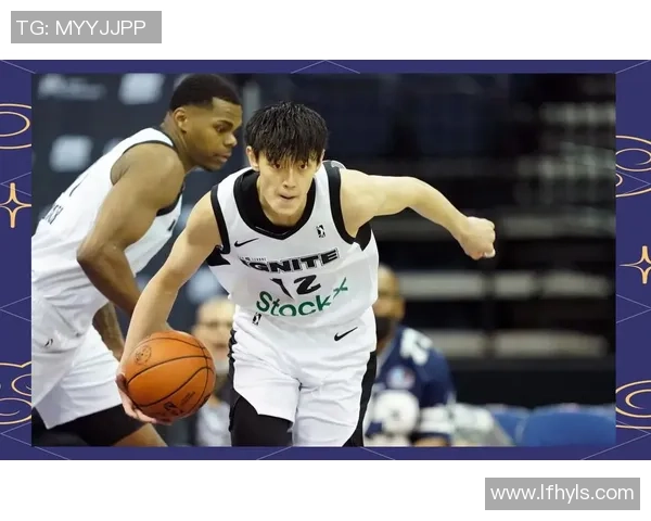 曾凡博的篮球之路：从青涩少年到职业赛场的奋斗历程与梦想追逐